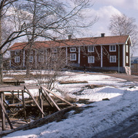 001-F2203 - Bryggargården
