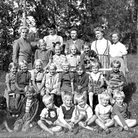 491-016-002 - Finlandsbarn i Rya