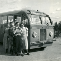 114-011 - Buss