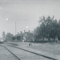 488-F0240 - Järle station