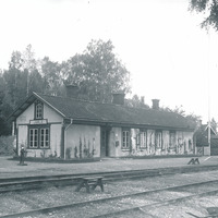 488-F0230 - Järle station