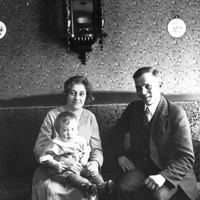 478-194 - Familjen Gösta Johansson