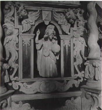 Detalj av predikstol i Flens kyrka. Foto 1966