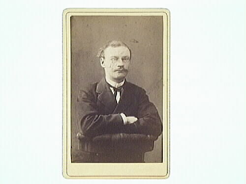 Bankkamrer Gustaf Holmberg (1857-1939) i Nyköpi...