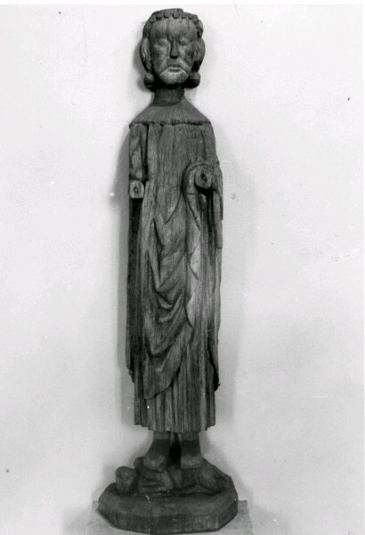 Träskulptur av Sankt Erik från 1200-talets slut...