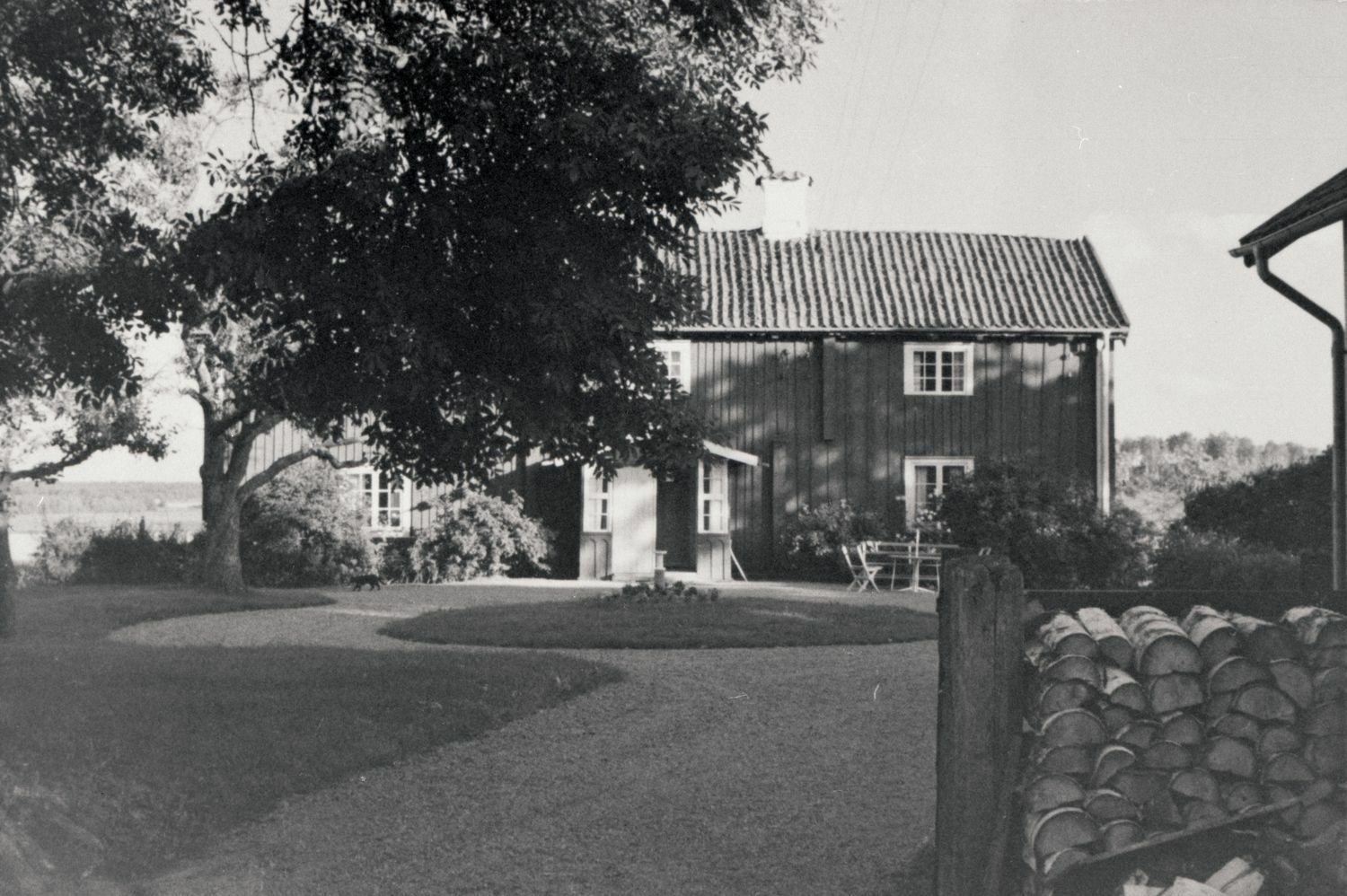 Berga Nergård i Floda omkring år 1968