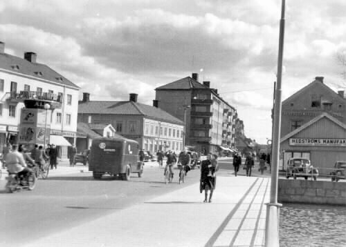 Rådhustorget i Eskilstuna omkring 1949.