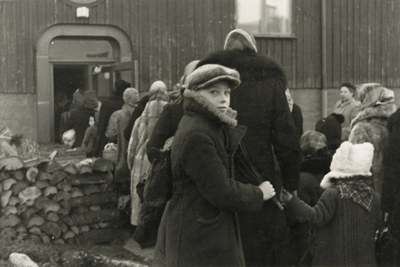 SLM M022449 - Estniska flyktingar 1945