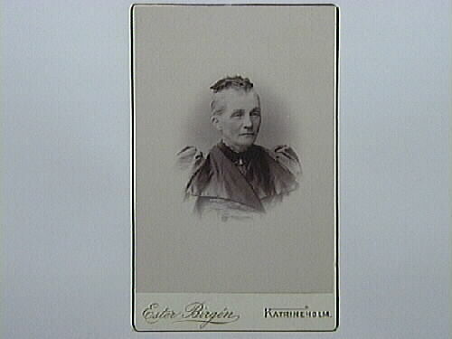 Berta Christiansson född Indebetou (f.1839). Gi...