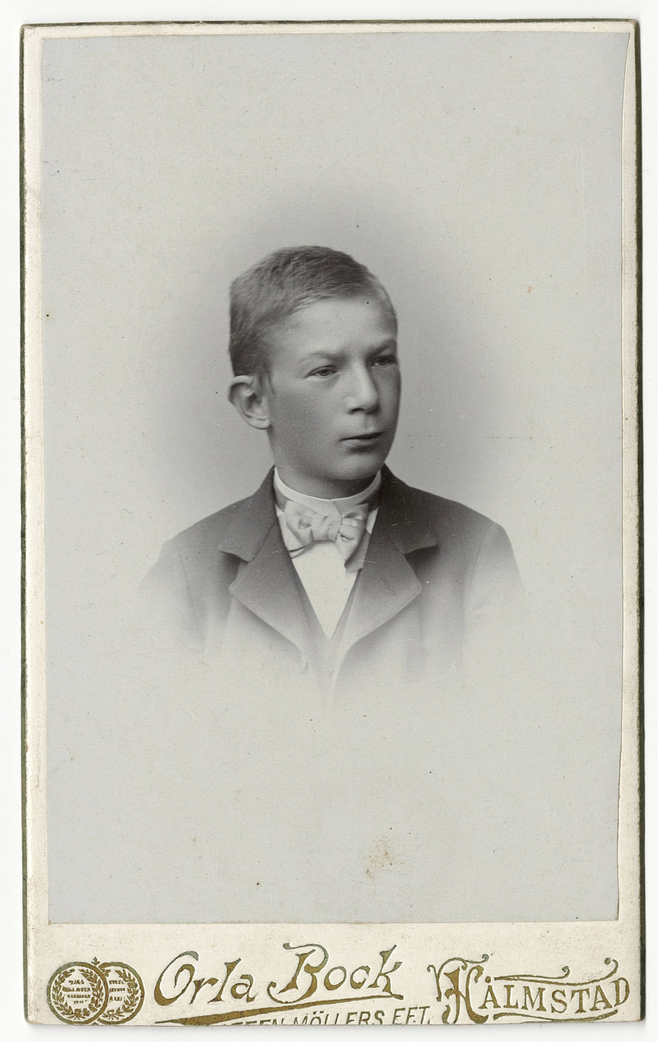 Visitkort, ung pojke, Halmstad. Tidigt 1900-tal.