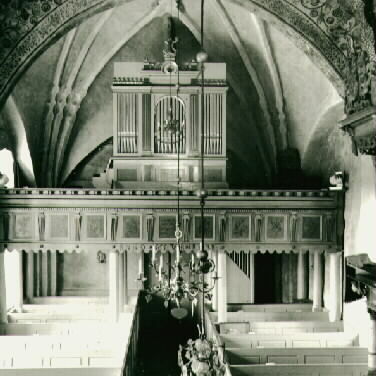 Vrena kyrka år 1943. Interiör mot väst. När kyr...