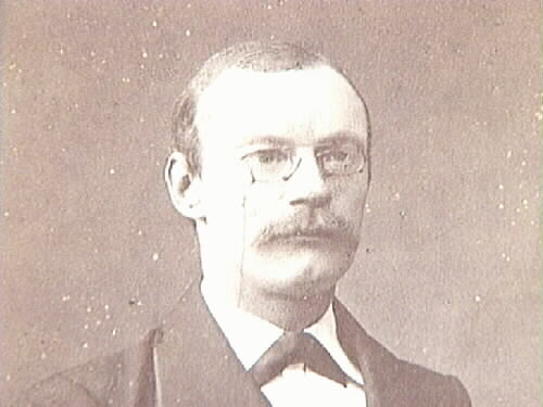 Bankkamrer Gustaf Holmberg (1857-1939) i Nyköpi...