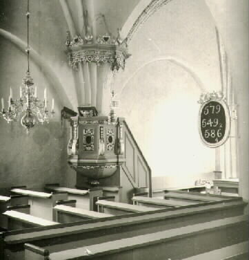 Predikstolen från 1734 i Gryts kyrka år 1945