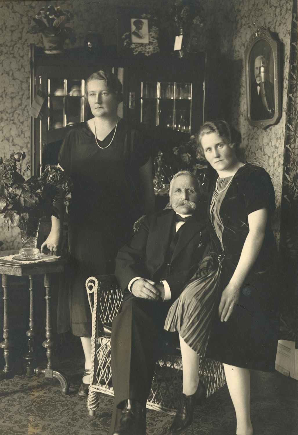 Besökare till Bodil Güntzel i Strängnäs på 1930...