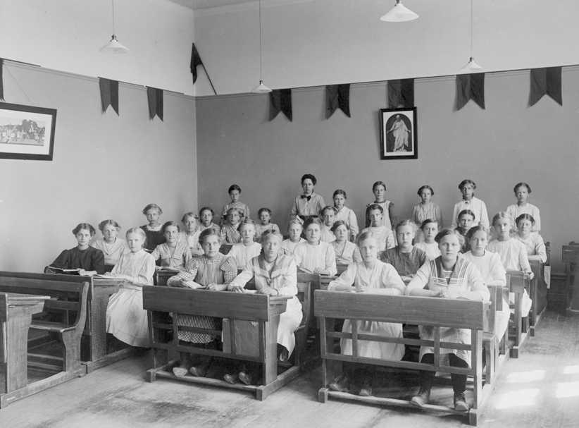 Skolklass på Västra Småskolan omkring 1915
