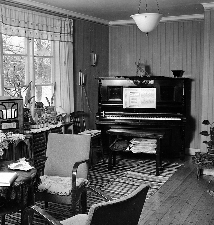Vardagsrummet hemma hos herr och fru Gustav Eve...