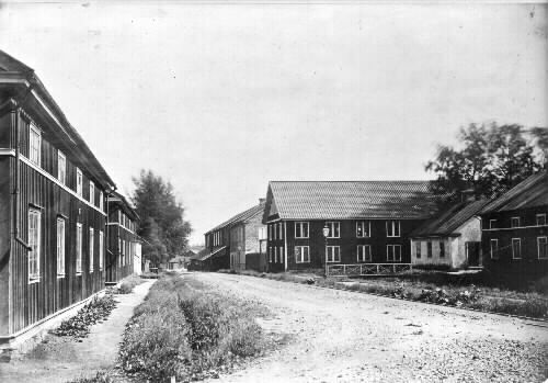 SLM R34-85-6 - Folkungavägen, dåvarande Skeppsbrovägen i Nyköping, sent 1800-tal