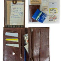 SLM 37171 1-10 - Sigurds plånbok med personliga dokument och minnesanteckningar