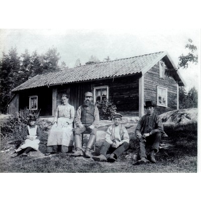 SLM P2019-0348 - Berga i Taxinge omkring 1910