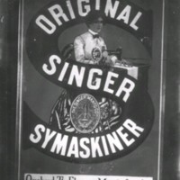 SLM X2092-78 - Reklamskylt för Singer symaskiner