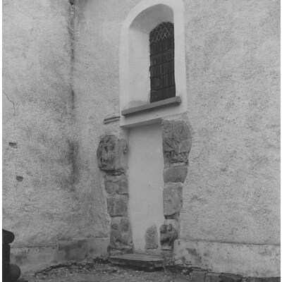 SLM M025730 - Stenskulptur, Torpa kyrka, 1947