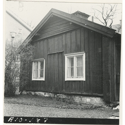 SLM A10-187 - Hus nummer 2, västra fasaden