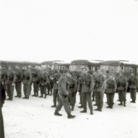 SLM P2013-1681 - FN-soldater på P3 i Strängnäs inför uppdrag under Suezkrisen 1956-1957