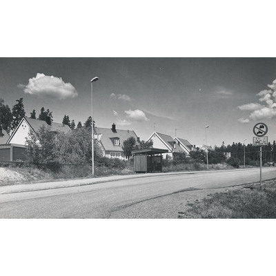 SLM SEM_B8618-2 - Villor på Tryffelstråket i Strängnäs
