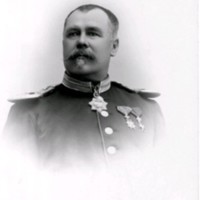 SLM M032426 - Porträtt av man i uniform