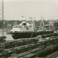 SLM M022569 - Skepp i Oxelösunds hamn