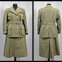 SLM 36232 1-2 - Uniform, jacka och kjol av brunt ylle, 1940-tal