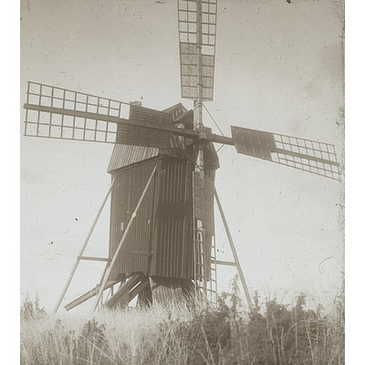 SLM DIA2022-0204 - Väderkvarn vid Ekensberg, ca 1905