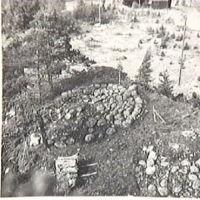 SLM M009387 - Bronsåldersrösen vid Hållsta år 1946