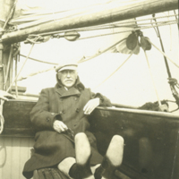 SLM P11-6512 - Govert Indebetou sittande i en segelbåt