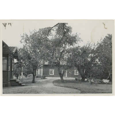 SLM M004868 - Stora Munkebo med manbyggnad från 1800-talets början