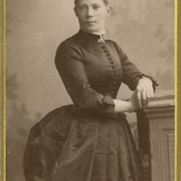 SLM P11-6004 - Småskollärarinnan fröken Adèle Dahlberg född 1862