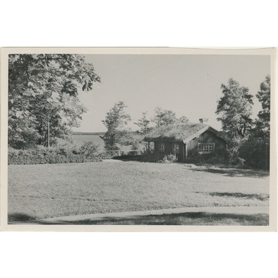 SLM M004711 - Bostadshus tillhörande Mariebergs gård, foto 1947.