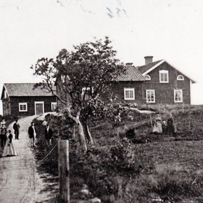 SLM P2016-0189 - Estlöts gård i Sättersta år 1868