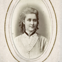 SLM P2013-107 - Fru Ellen Forslund född Bergenstråhle (1853-1935)
