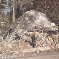SLM M007068 - Jätteblocket Stötta sten i Juresta socken år 1972