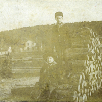 SLM P2013-339 - Syskonen Gwendolen (Glett) och Georg (Görgen) Fleetwood, 1890-tal