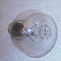SLM 15185 1 - Glödlampa 