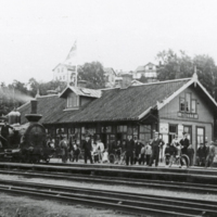 SLM E1-370 - Gnesta järnvägsstation 1895