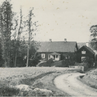 SLM M007179 - Komministerbostället, Oxlångstorp i Floda socken
