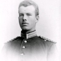 SLM M032539 - Porträtt av man i uniform