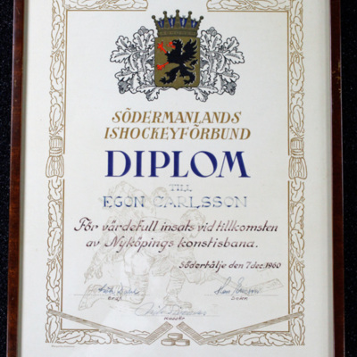 SLM 37401 - Ishockeydiplom till Egon Carlsson (1927-2010) år 1960
