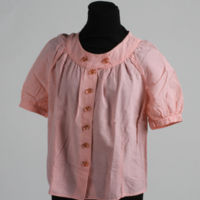 SLM 36666 - Barnblus av rosa bomullstyg, 1900-talets mitt