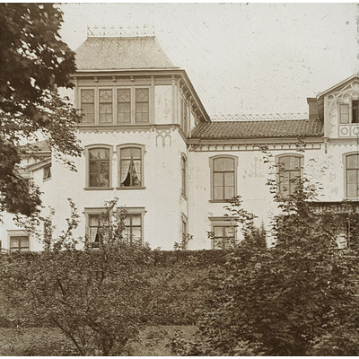 SLM DIA2022-0194 - Lövsta herrgård i Ytterenhörna, Södertälje, omkring 1905
