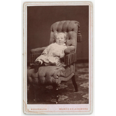 SLM P2021-0381 - Visitkort, okänt barn, från Ökna i Floda socken, 1800-talets slut