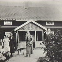 SLM M013117 - Familjen Eriksson, Gröndal, Nykyrka ca 1925